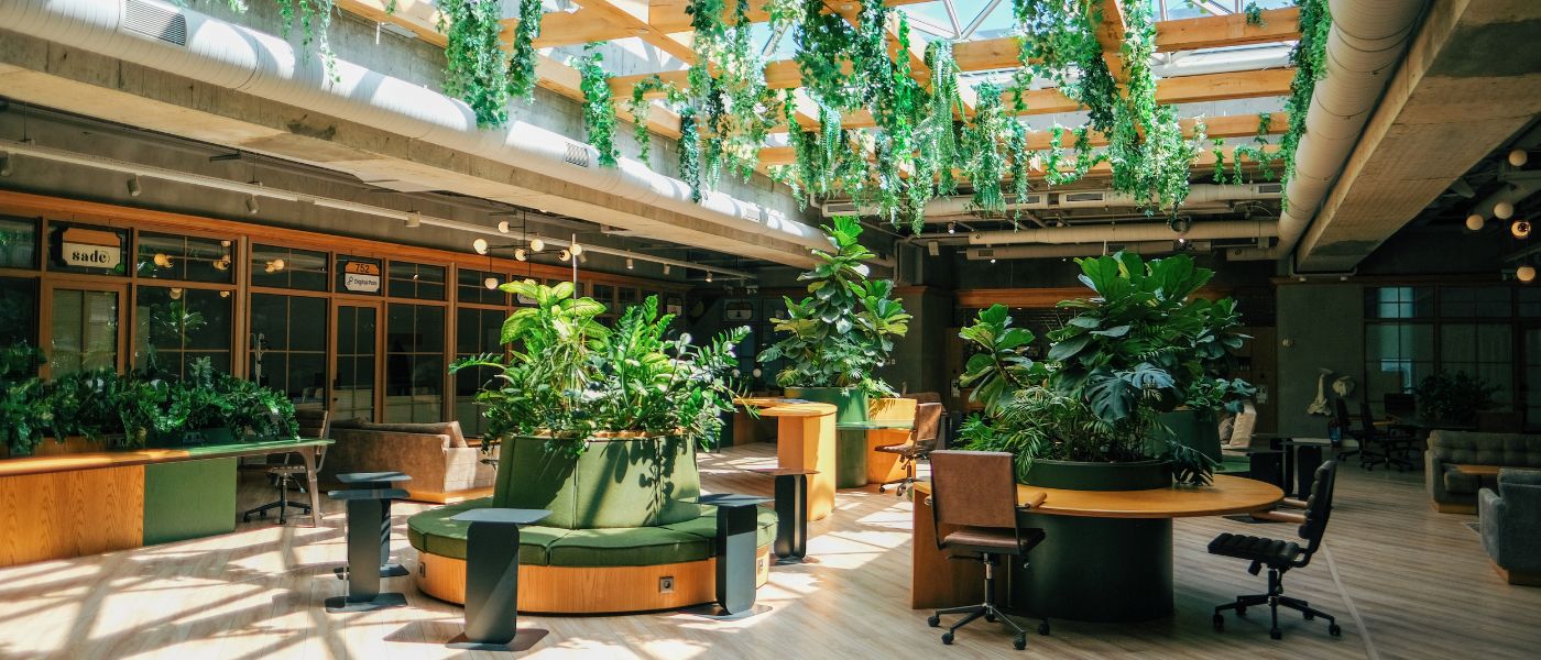 3 reasons why your office space deserves a spring clean makeover - Mopaway